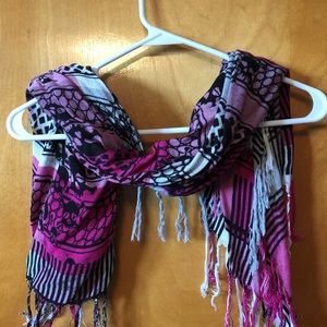 Skull scarf